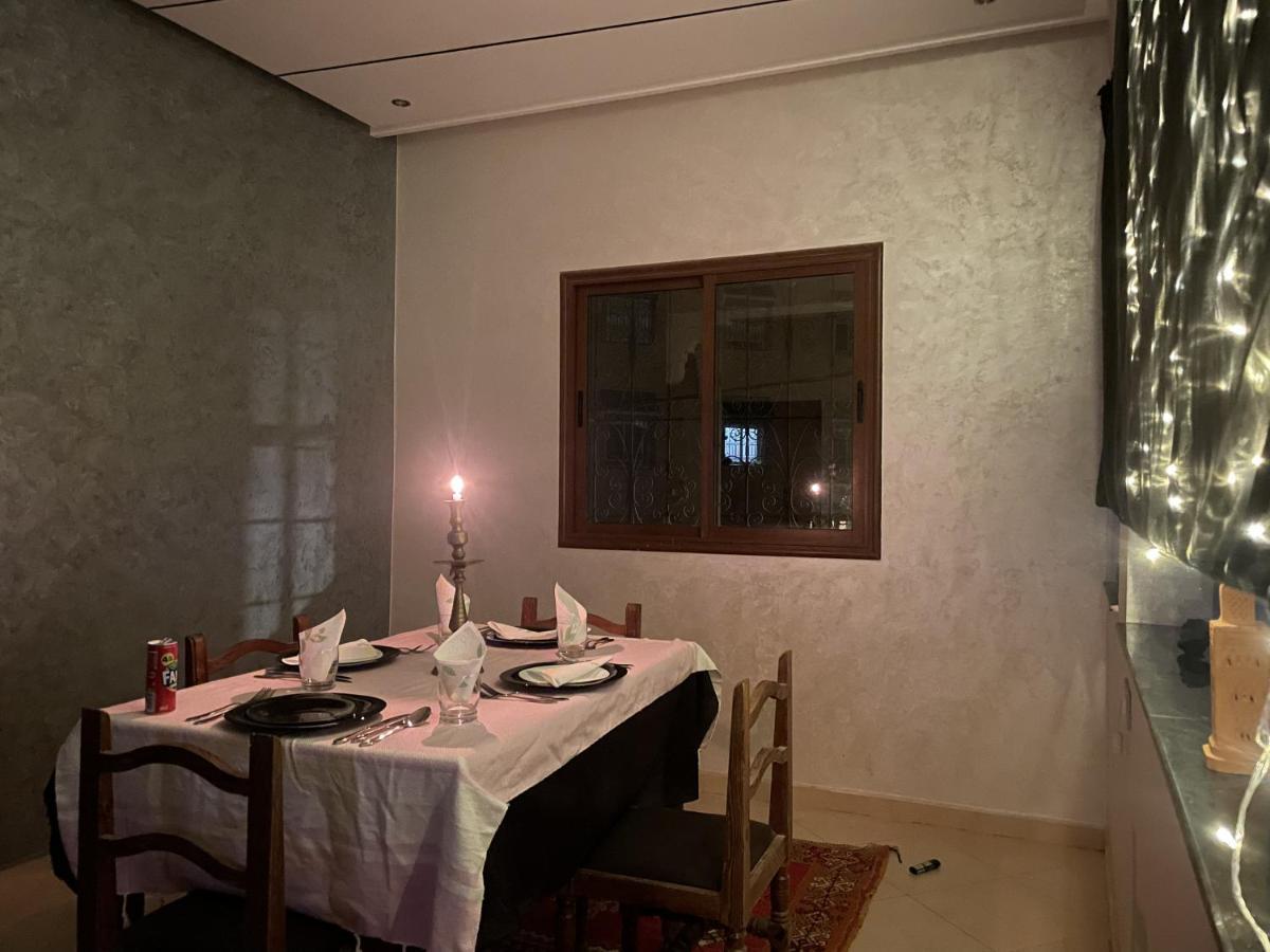 Dar Bisbis Marrakesh Lägenhet Exteriör bild